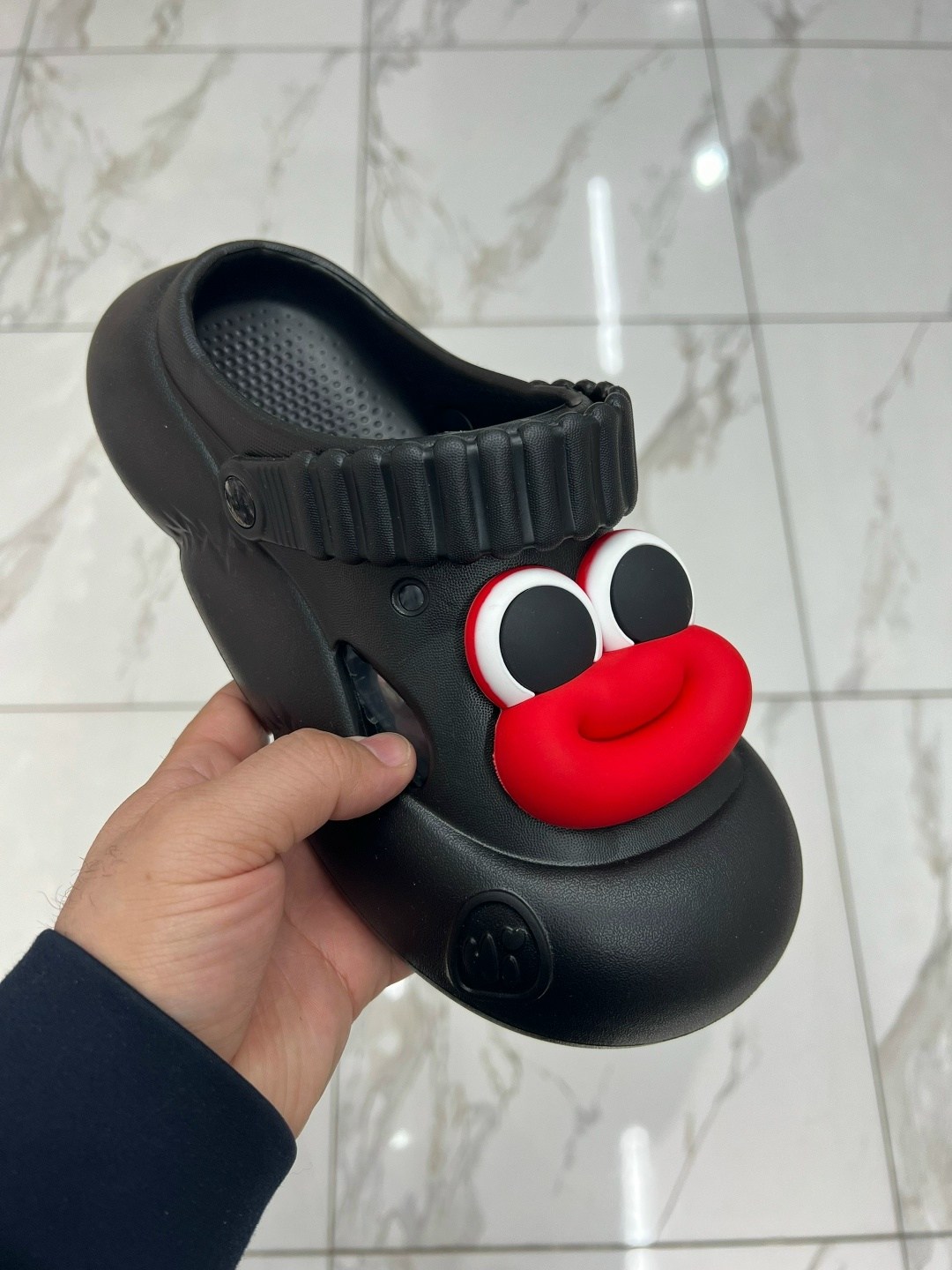 модные тапочки,,летние тапочки,домашние тапочки,пляжная