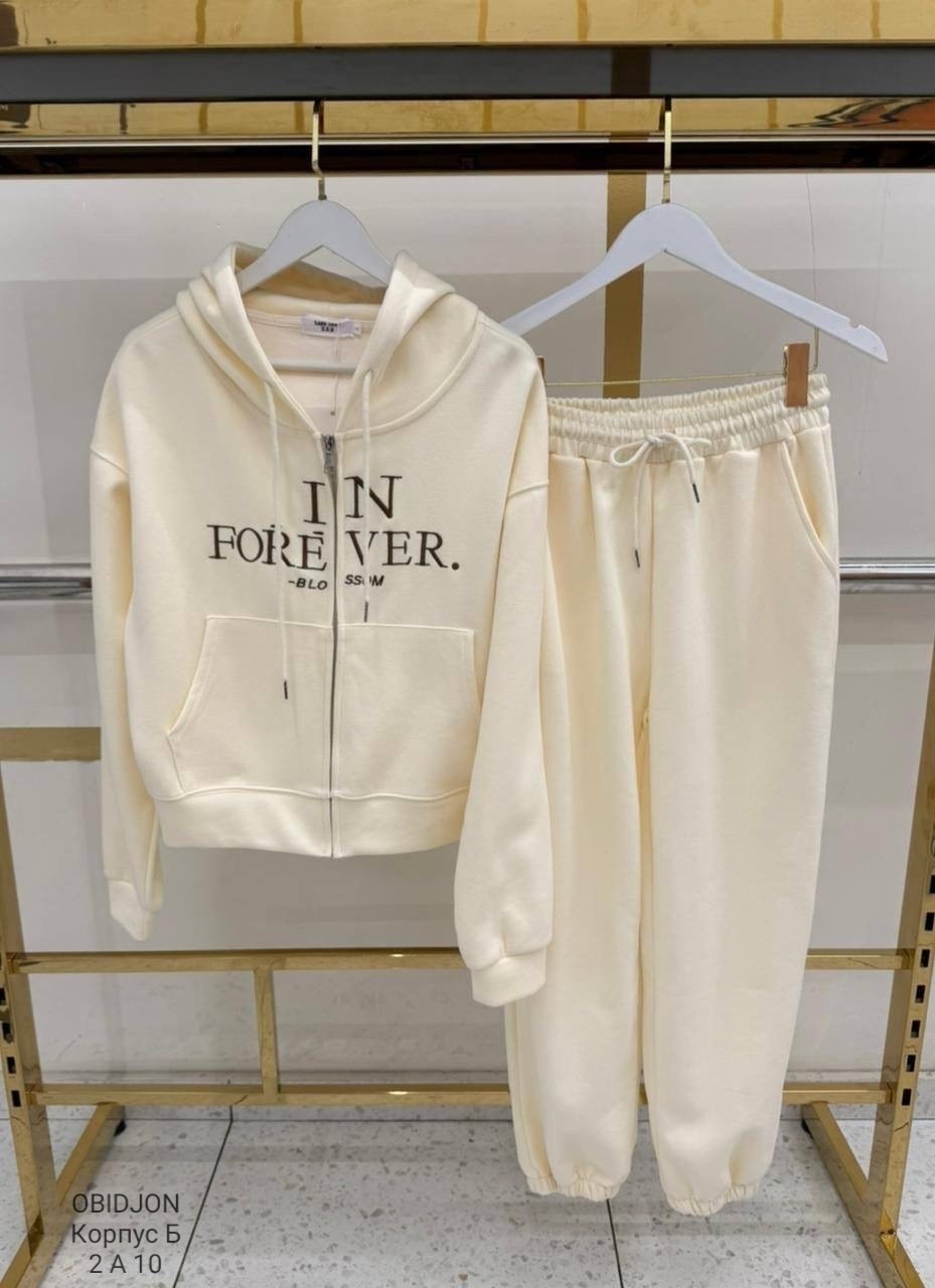 костюм спортивный,костюм стильный,женские костюмы,костюм спортивный женский,костюм бежевый