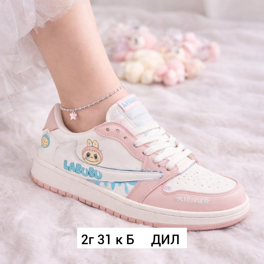 женские кроссовки,кроссовки,кроссовки sanrio,кроссовки модные,кроссовки для девочек