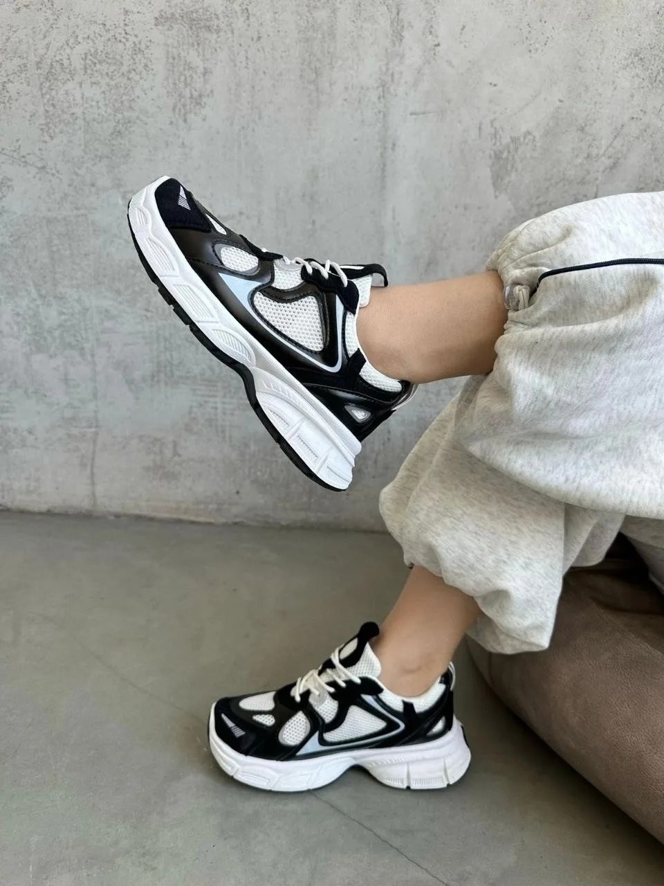 женские кроссовки,кроссовки,массивные кроссовки женские,кроссовки для женщин,массивные кроссовки