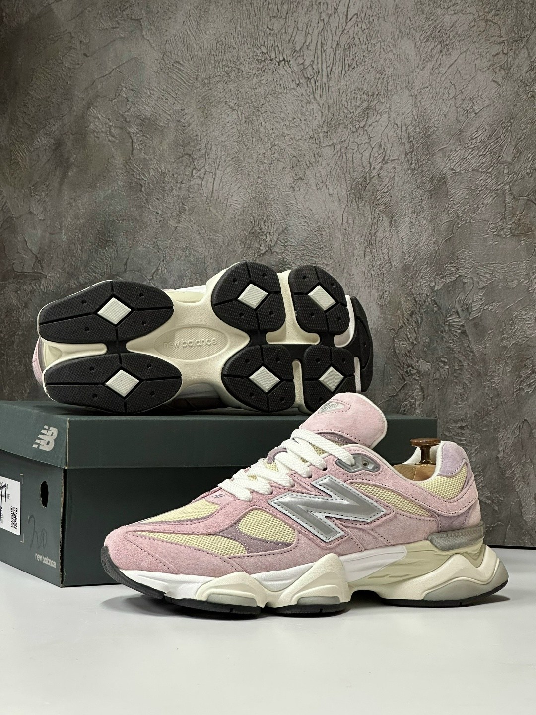 кроссовки new balance 9060,кроссовки женские new balance,кроссовки женские new balance 9060,кроссовки new balance,замшевые кроссовки