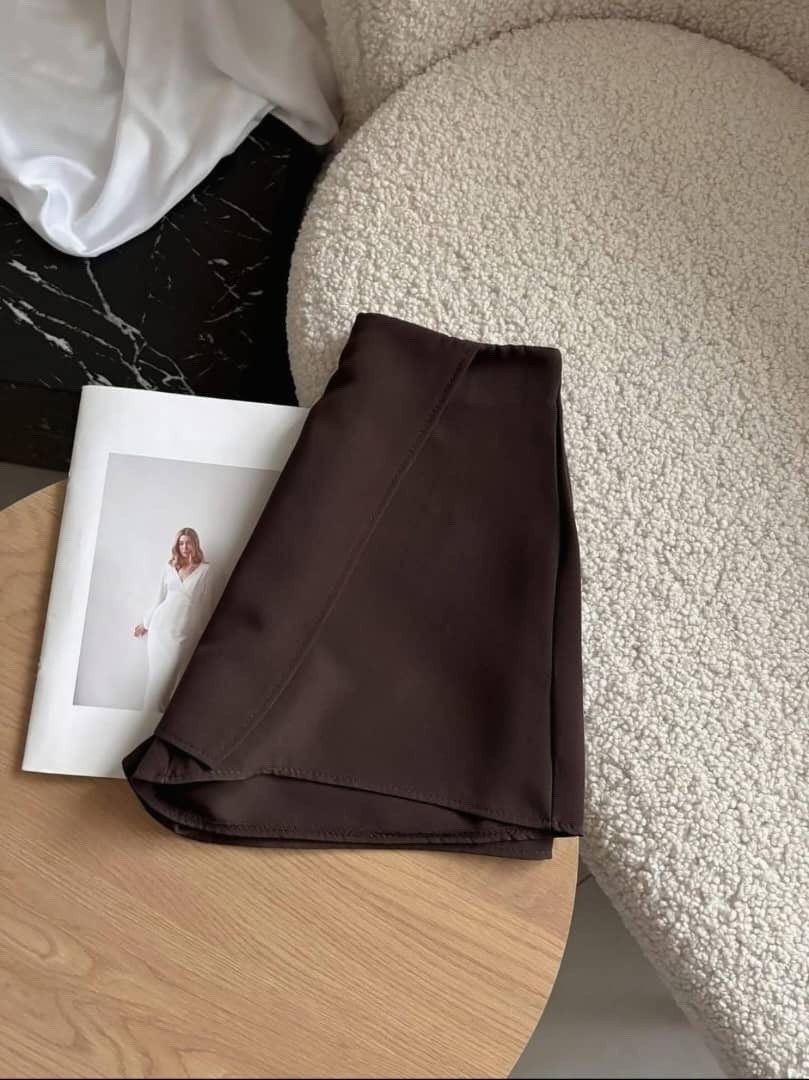 классические брюки,женские брюки,черные брюки классические,брюки с высокой талией,прямые брюки