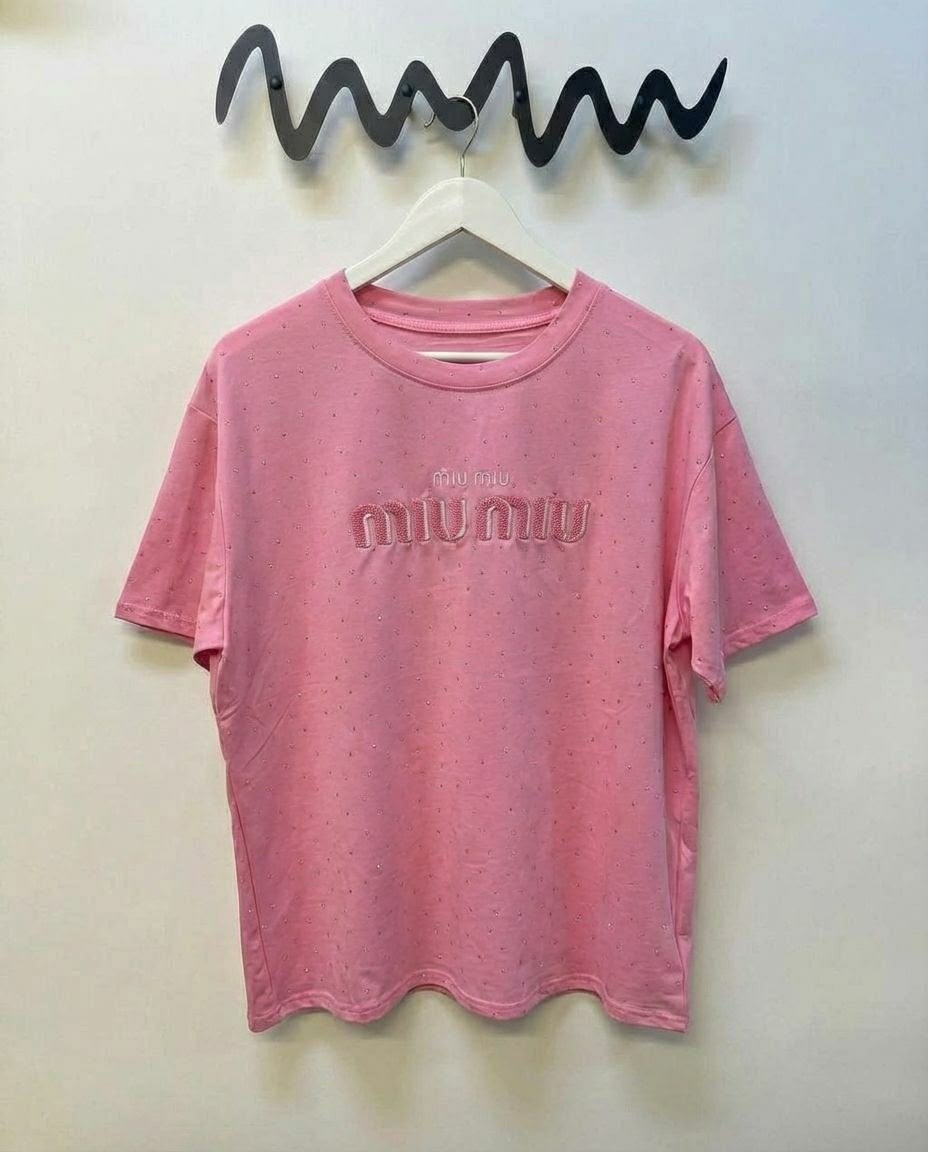 футболки женская оверсайз,оверсайз футболка,футболка женская,стильные костюмы,футболки оверсайз с принтами