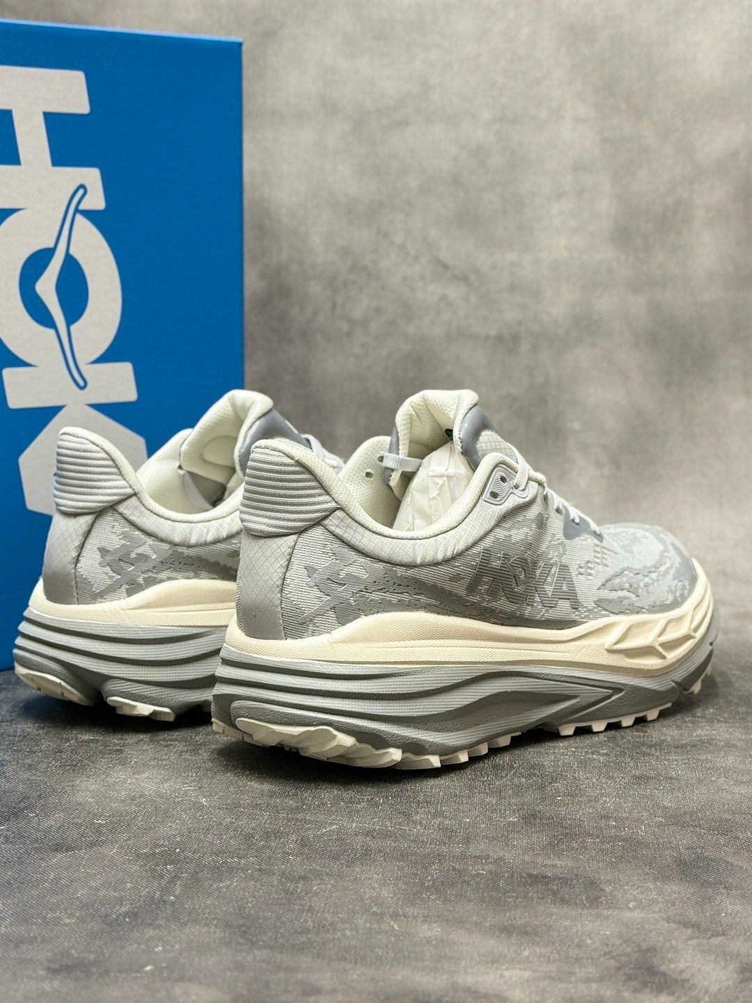 кроссовки hoka,кроссовки hoka one one,кроссовки,кроссовки женские hoka,беговая