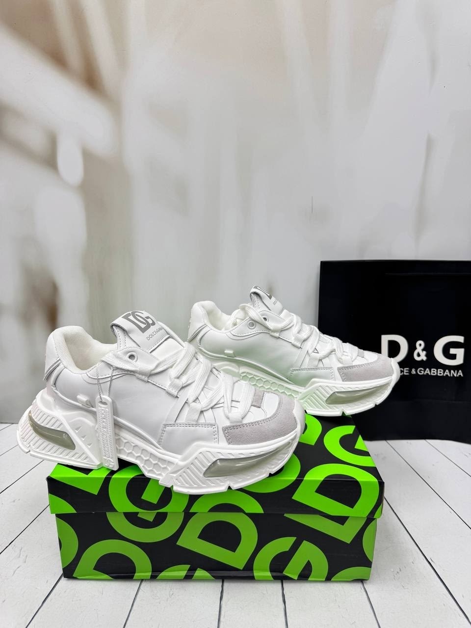 кроссовки dolce gabbana женские,кроссовки dolce gabbana,кроссовки дольче габбана женские 2026,d&g кроссовки новые модели,кроссовки женскиe