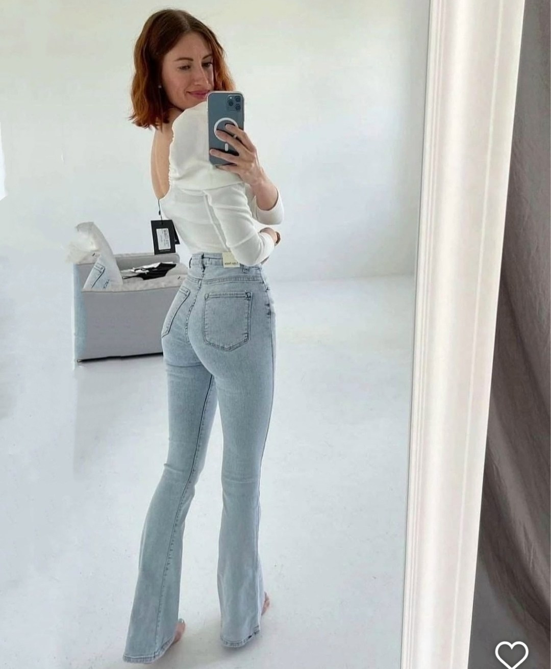 модные джинсы,женские джинсы клеш,женские джинсы,джинсы клеш с высокой талией,джинсы штаны