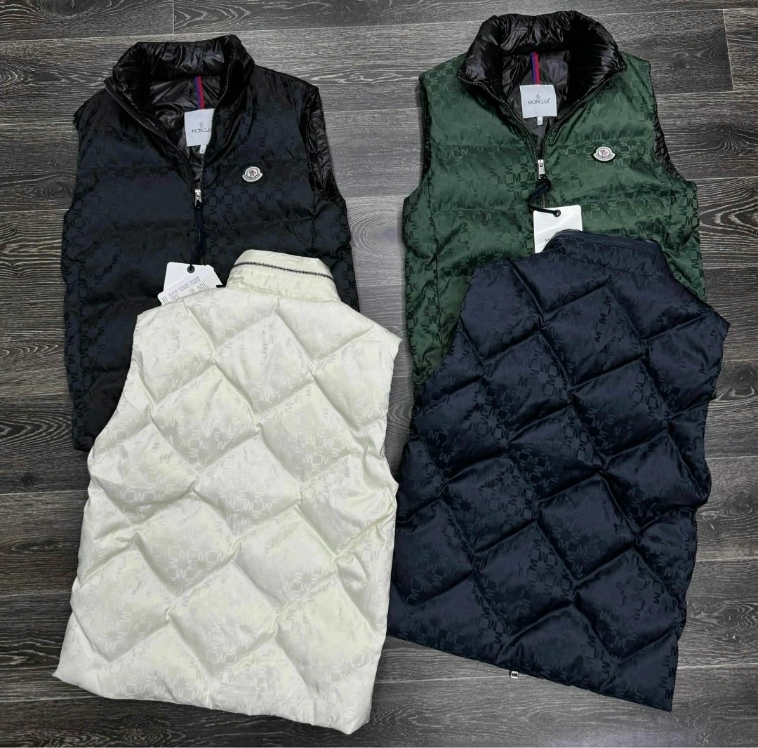 жилетка moncler,жилет moncler,moncler мужской жилет,жилетка монклер мужская,жилетка монклер