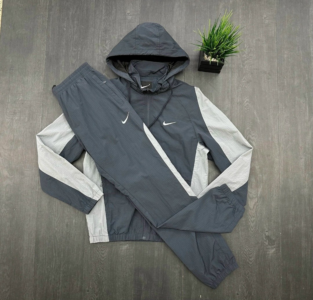 спортивный костюм nike мужской,спортивные костюмы nike,костюм nike,спортивные костюм,мужские спортивные костюмы