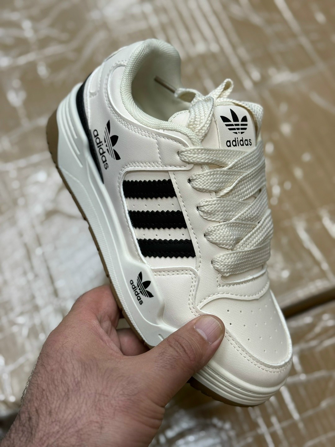 кроссовки adidas,кроссовки мужские adidas,кроссовки adidas женские,кроссовки adidas forum refined white,кроссовки adidas adidas