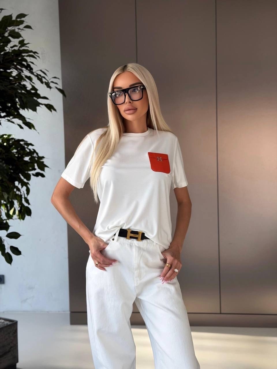 белые джинсы,белые брюки,модные брюки,образ с белыми джинсами