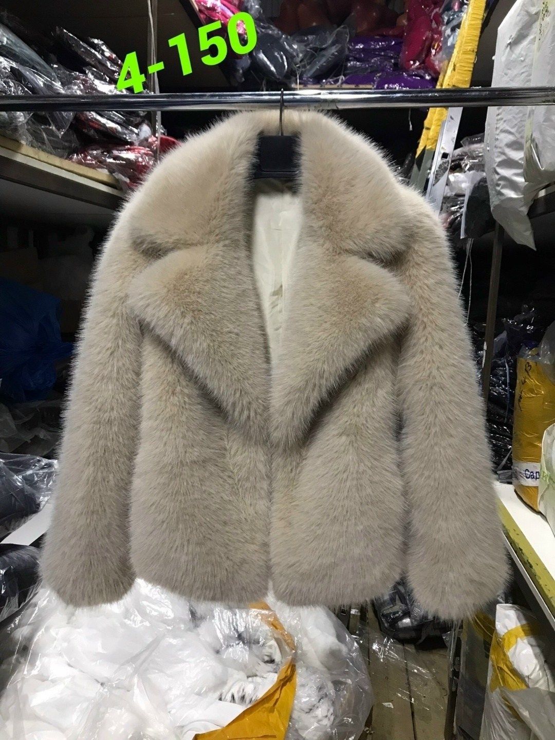 шуба искусственная,женская шуба,шубка,бордовая куртка,бордовая шуба