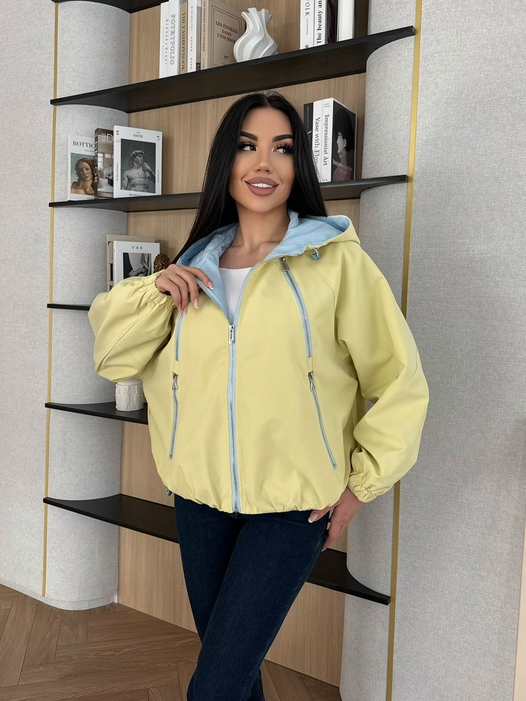 ветровка женская,ветровка,женская куртка,легкая куртка,куртка женская легкая