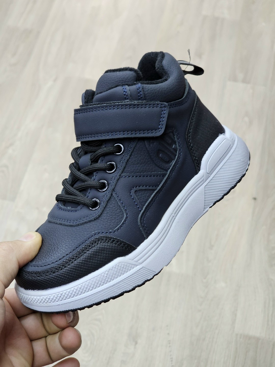 ,кроссовки мальчику,кроссовки закрытые,детская ,спортивная