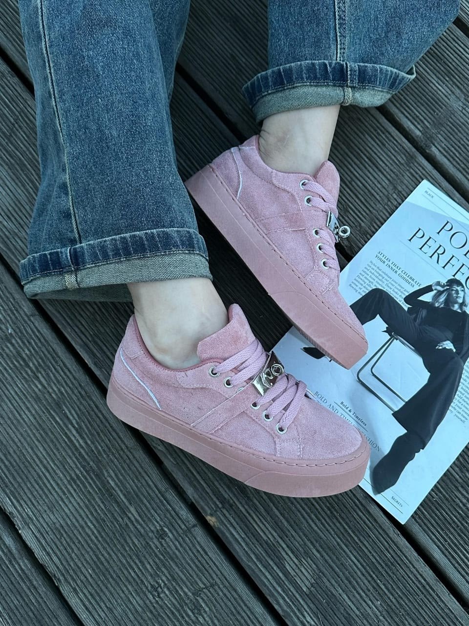 ,женские кеды,черные замшевые кроссовки женские,осенние женские кеды,кроссовки замша