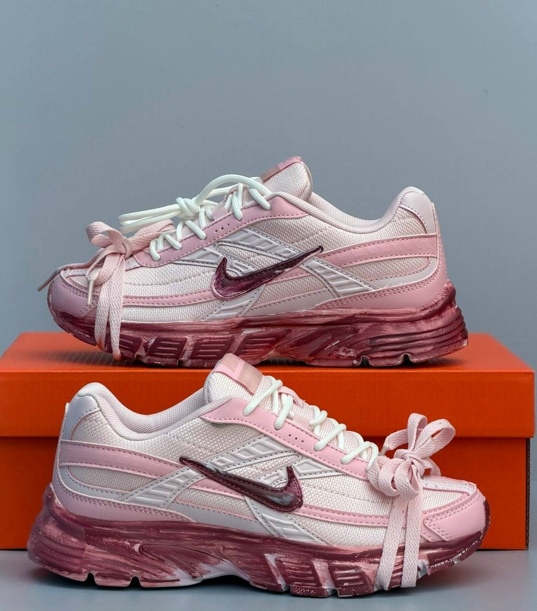 кроссовки женские nike initiator pink,кроссовки для женщин nike initiator pink,розовые кроссовки,кроссовки nike женские,кроссовки nike initiator 'y2k pink custom'