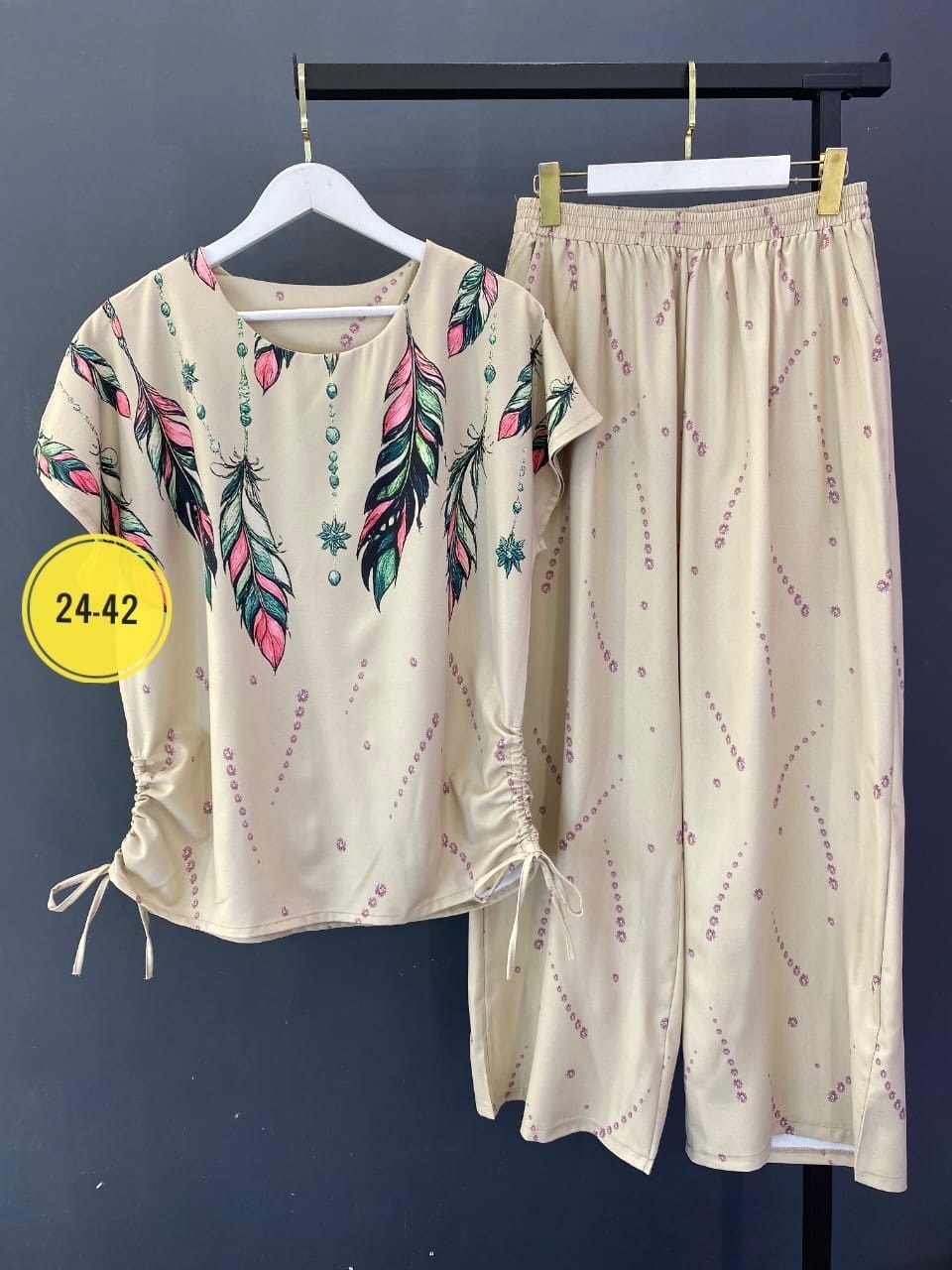 женский костюм больших размеров,костюм для женщин,женские костюмы,летний брючный костюм,женский костюм двойка