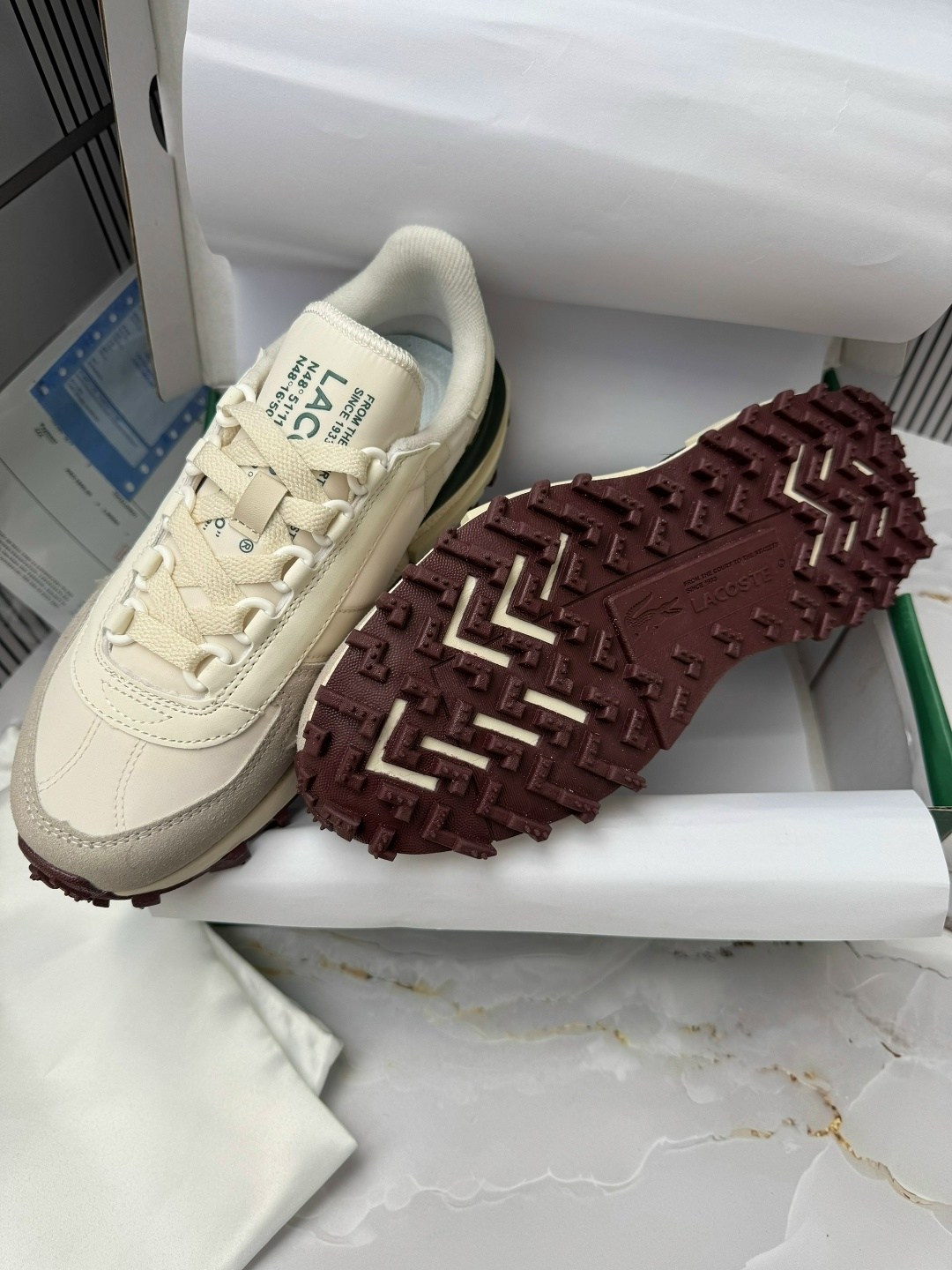 кроссовки lacoste,кроссовки мужские lacoste,кроссовки lacoste elite active,элитные активные кроссовки для женщин lacoste,кроссовки спортивные lacoste elite active повседневные