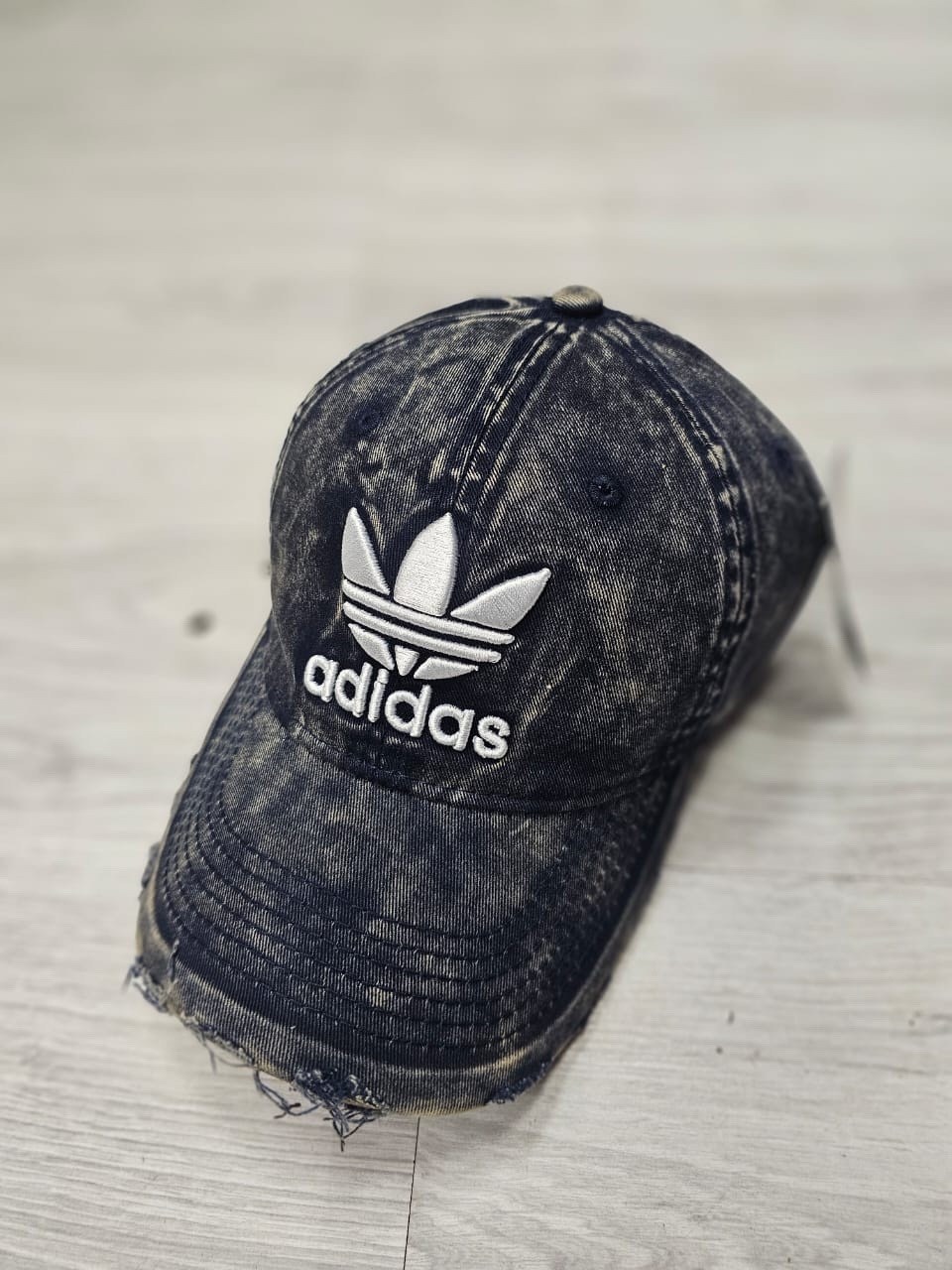 adidas original,бейсболка адидас джинсовая,бейсболка adidas,adidas originals adidas,бейсболка адидас