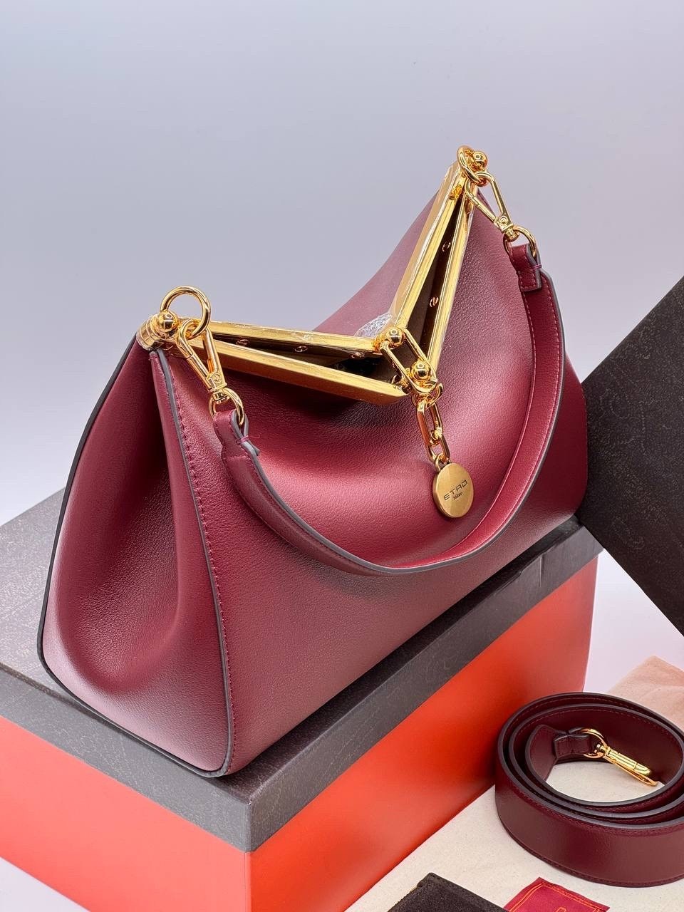 сумка,сумки женская,модная сумка,сумочка,сумки для женщин