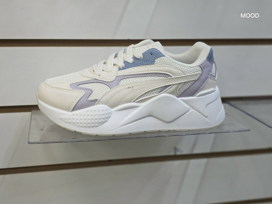 кроссовки женскиe,кроссовки,кроссовка,модные кроссовки,спортивная