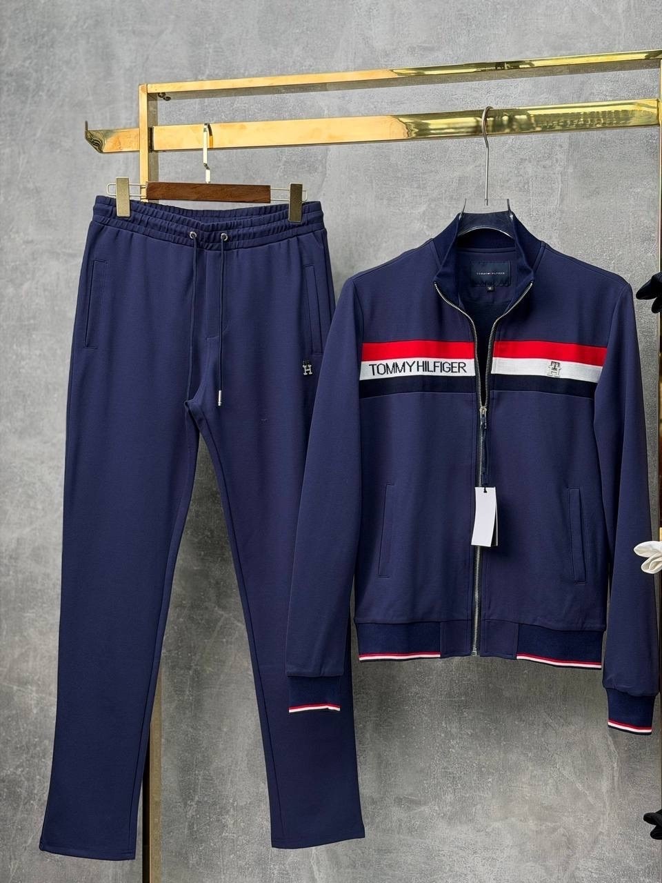спортивный костюм tommy hilfiger,спортивный костюм kiton,спортивный костюм томми хилфигер,спортивный костюм мужской kiton,костюм спортивный