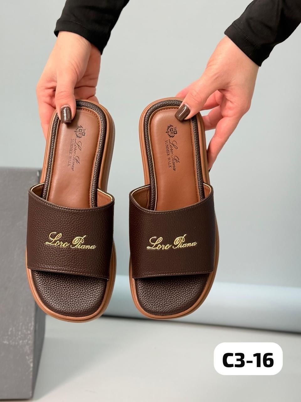 шлепки женские,шлепанцы женские,,стильные босоножки,женские босоножки