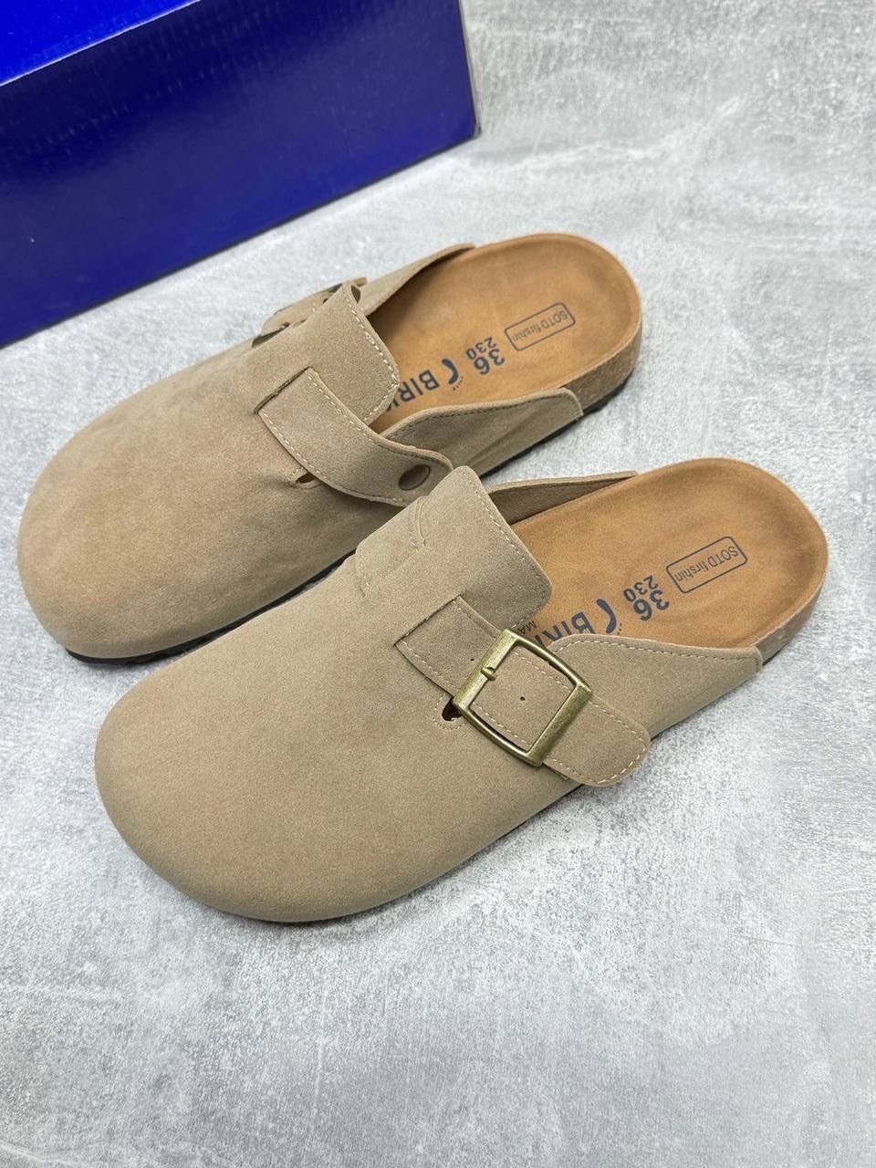 мужские и женские модные сандалии из замши на пробковой подошве,,сабо birkenstock,джум модные женские тапочки с закрытым носком из коровьей замши пробковые,сабо ортопедические ортман