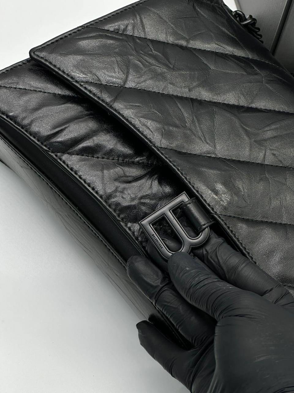 balenciaga paris 10 avenue george v,box balenciaga,balenciaga balenciaga,balenciaga paris avenue george v,модный дом баленсиага в париже