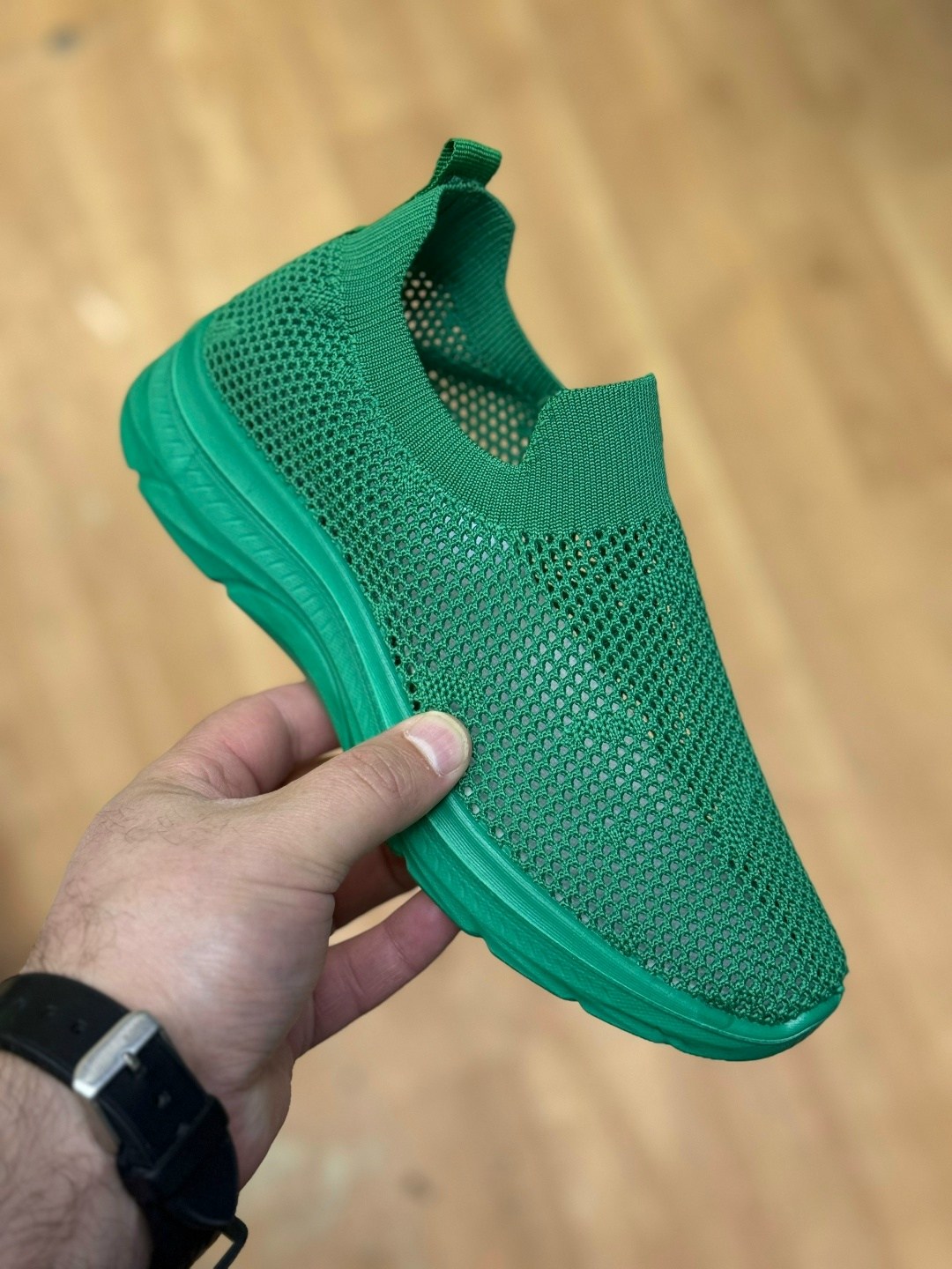 ,слипоны женские,слипоны кроссовки,летние слипоны,спортивная