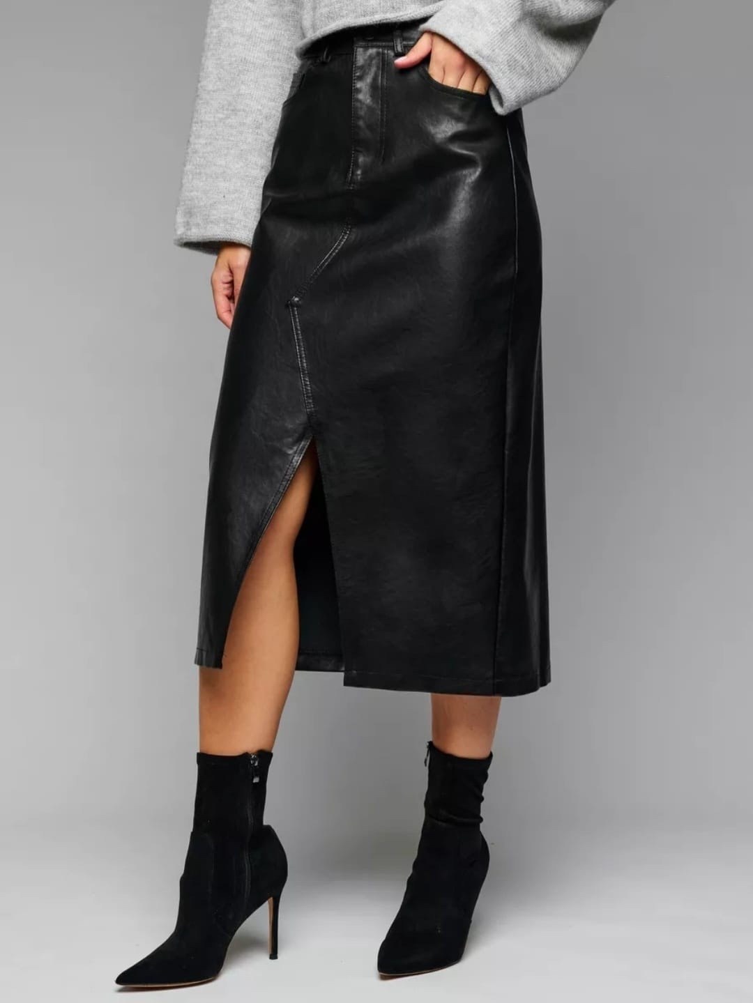 юбка кожаная миди с разрезом,юбка кожаная миди разрезом прямая,юбка кожаная миди,кожаная юбка,юбка зарина из экокожи