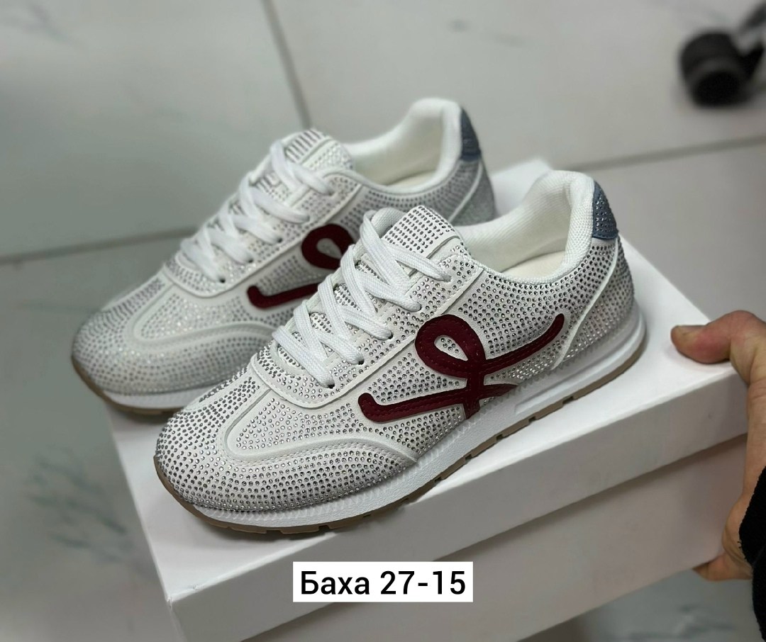 кроссовки женскиe,кроссовки,женская ,кроссовка,кроссовки тренд