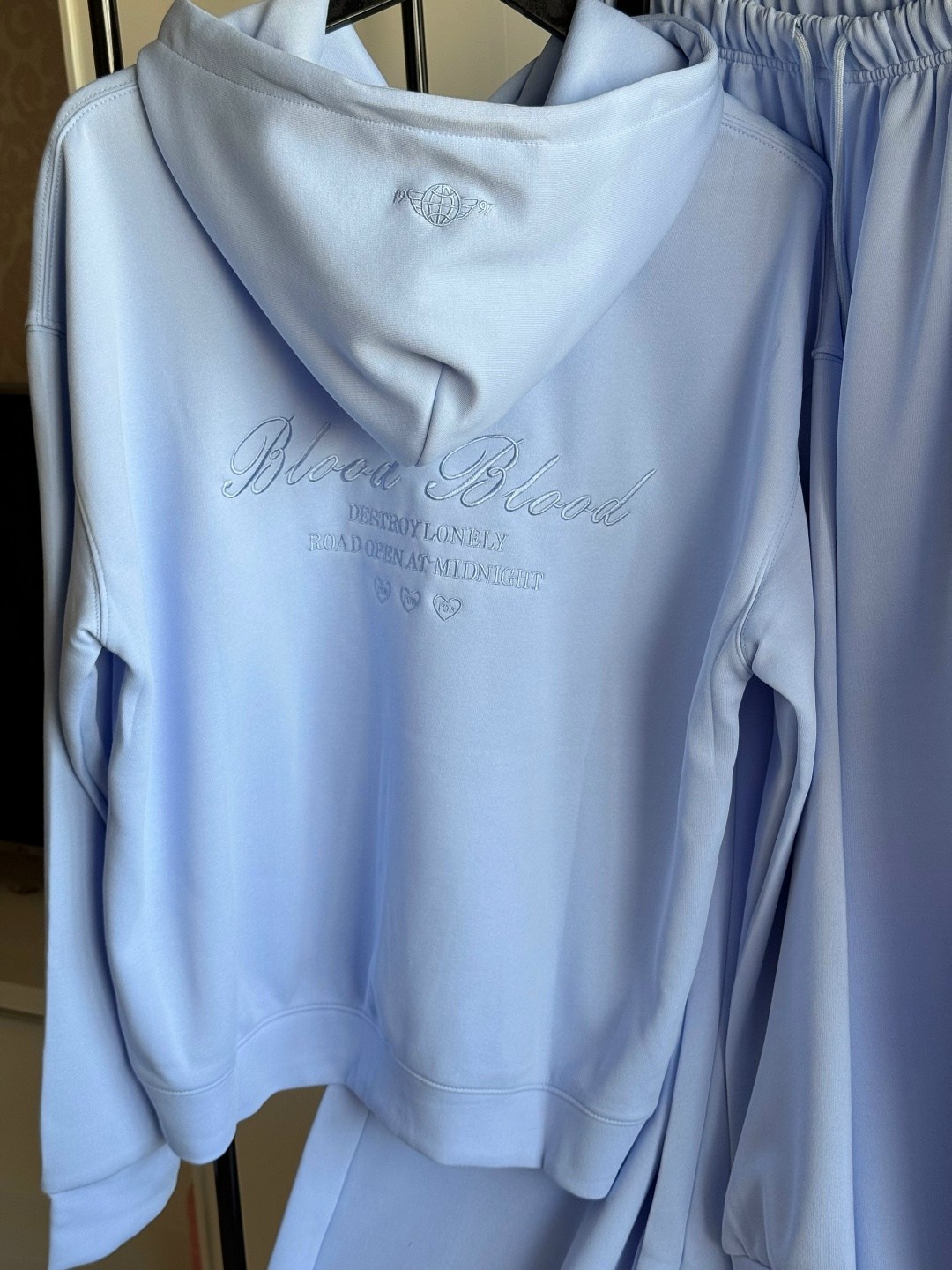 костюм спортивный женский,спортивный костюм,спортивный костюм спортивные костюмы,костюм женские спортивные костюмы,костюмы голубые