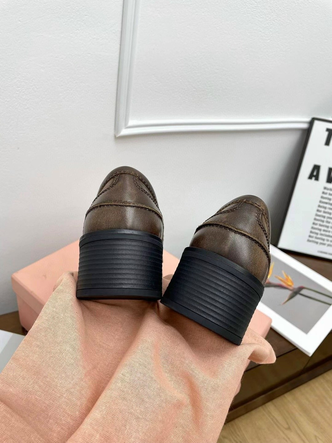 ,лоферы женские,лоферы селин,женская ,лоферы miu miu