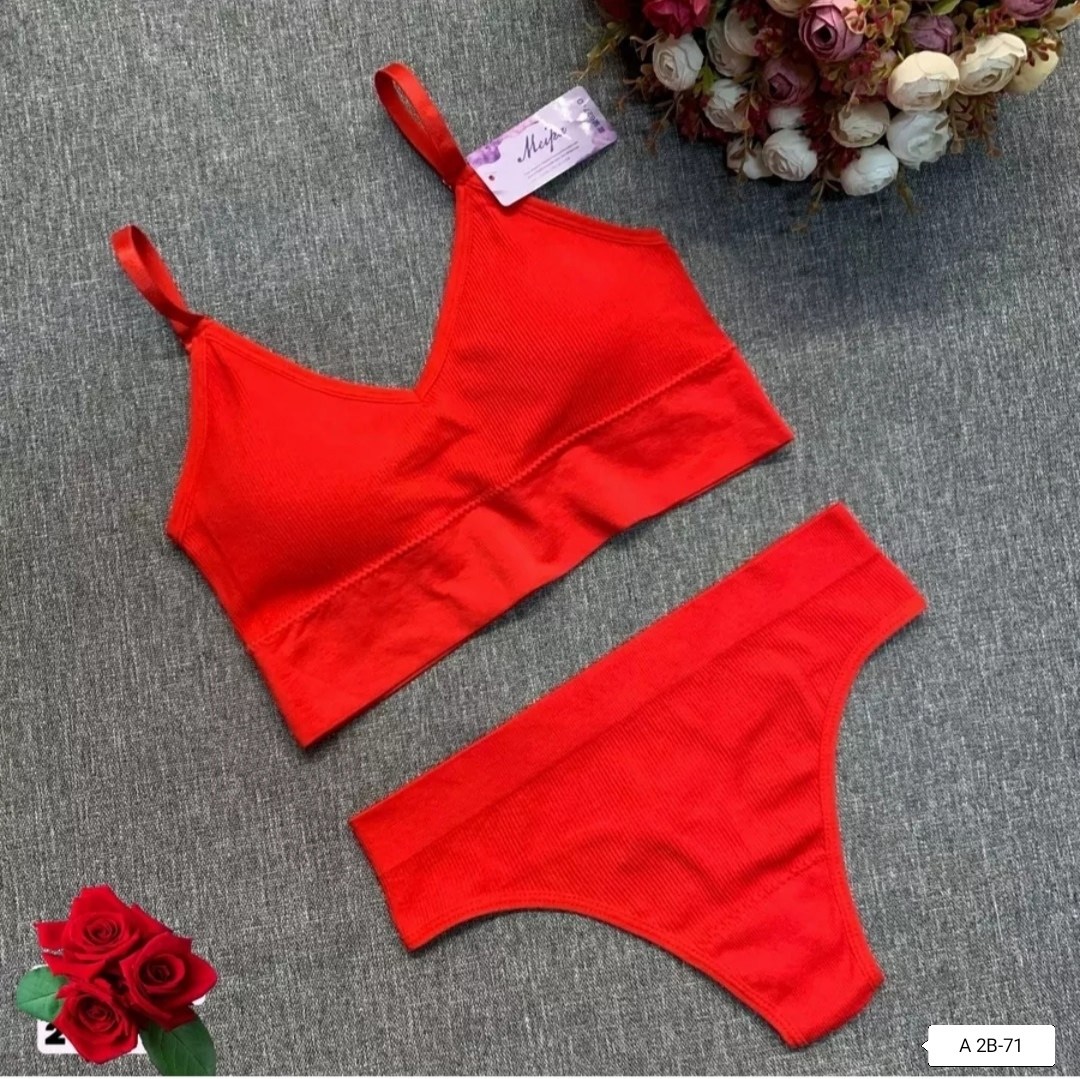 комплект нижнего белье бесшовный,комплект женского нижнего белья,комплект нижнего белья женский бесшовное,нижнее белье комплект топ трусы женское,комплект нижнего белья