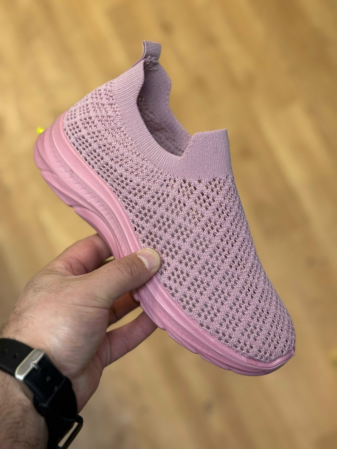 ,слипоны женские,слипоны кроссовки,летние слипоны,спортивная