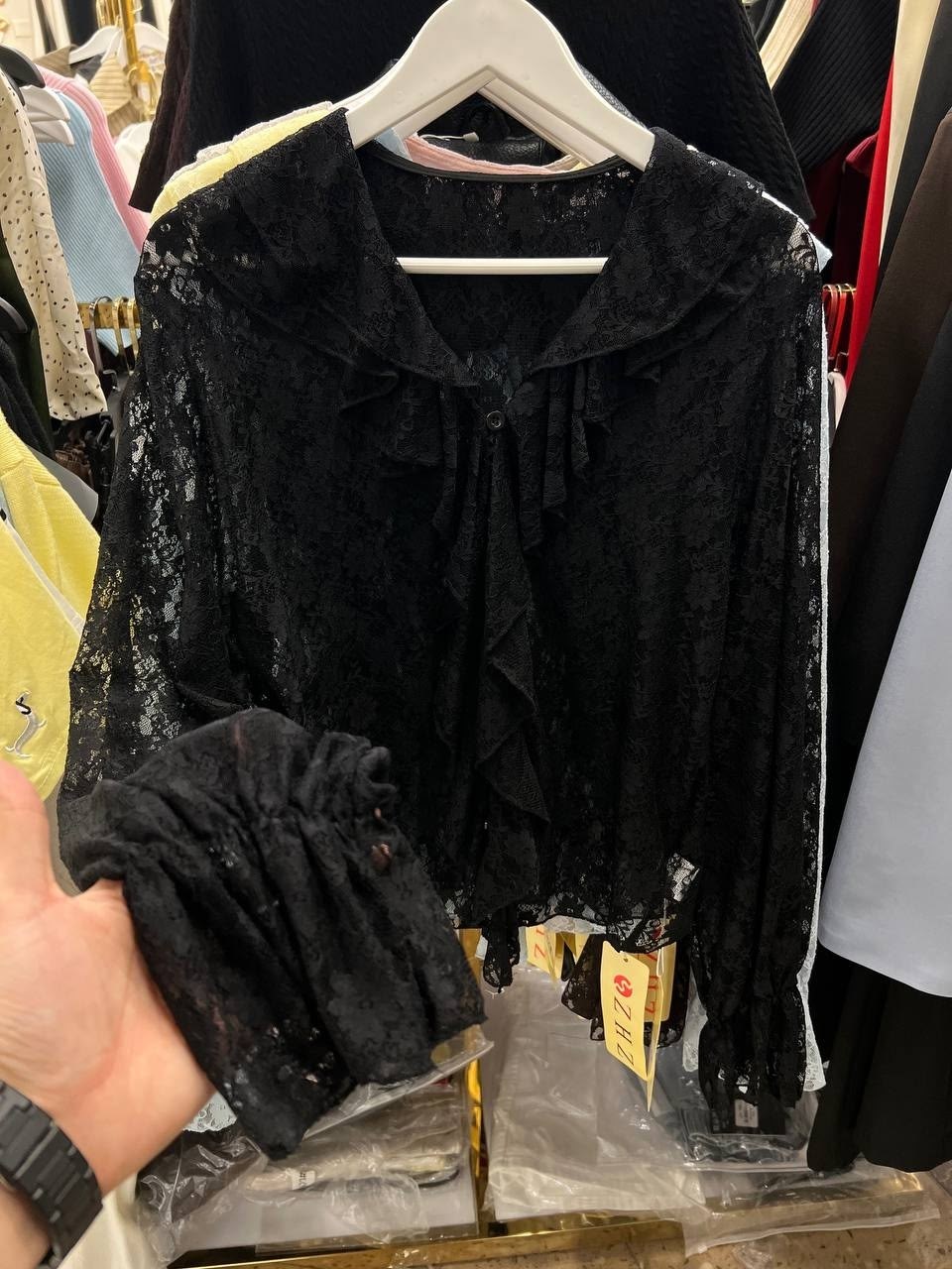 блузка с кружевами,блузка с оборками,кружевная блузка,нарядная блузка,блузка модная