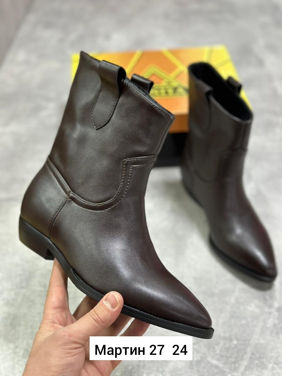 ,женская ,полусапоги,казаки женские,обуви