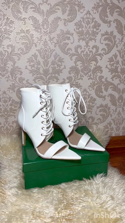 ,женская ,белые ботильоны,ботильоны женские,женские ботильоны на шнуровке