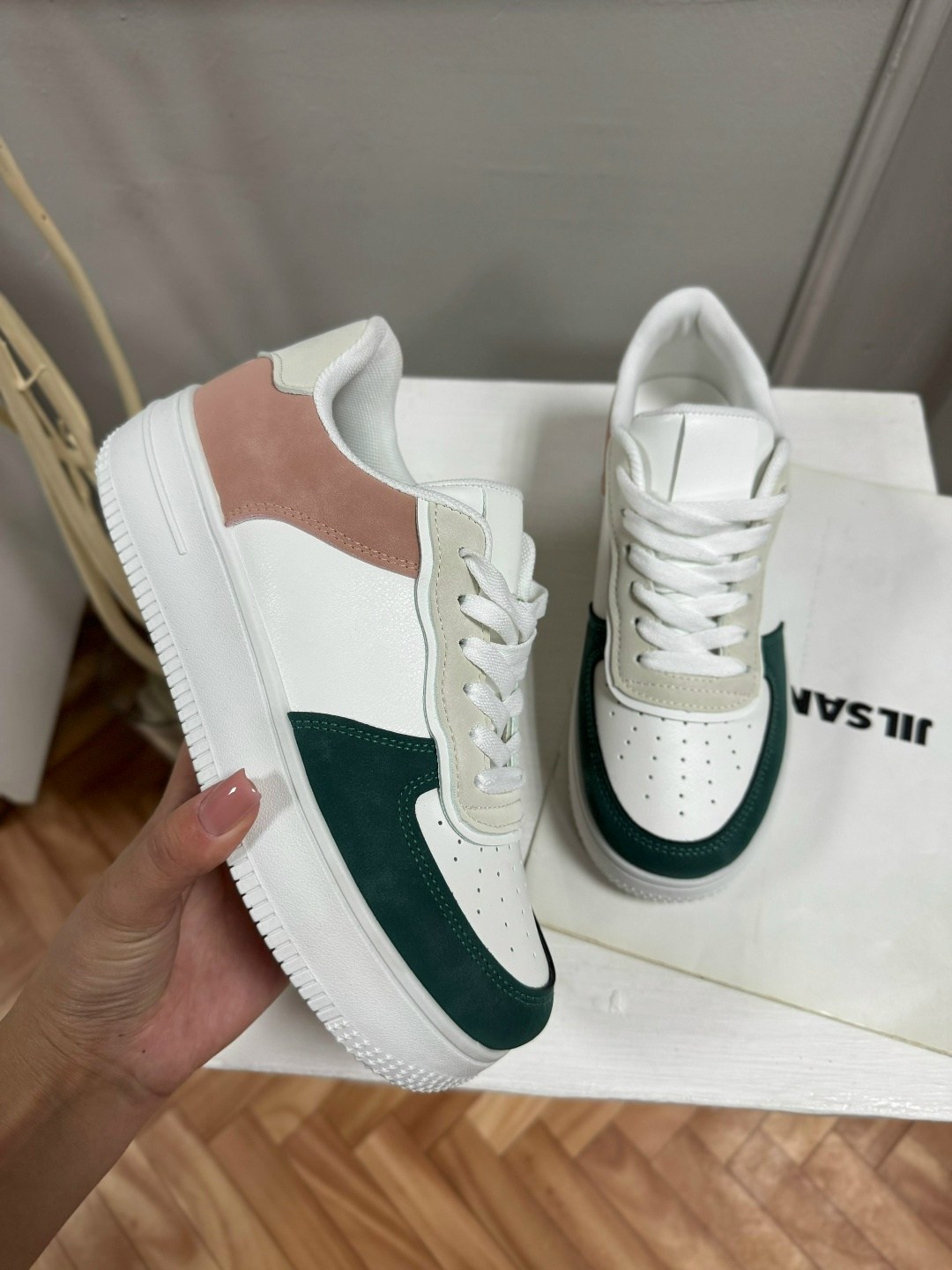 ,кроссовки женские, женская, кроссовки,спортивный