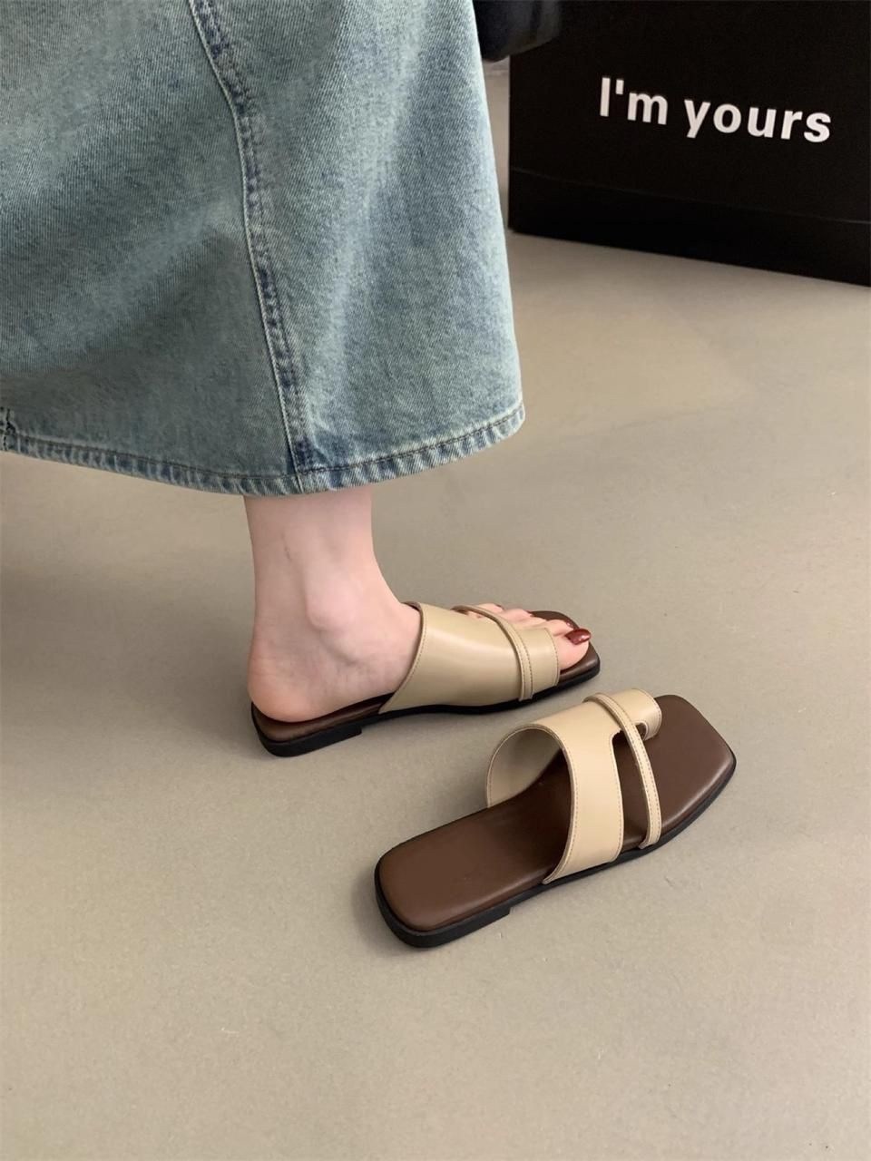 шлепанцы женские,,шлепанцы женские летние,модные шлепанцы,сандалии на плоской подошве