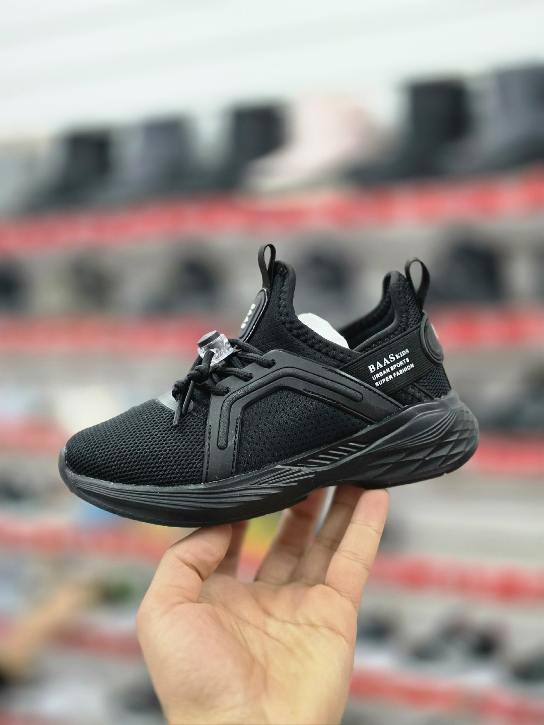 кроссовка,кроссовки мальчику,детские кроссовки,кроссовки,спортивная