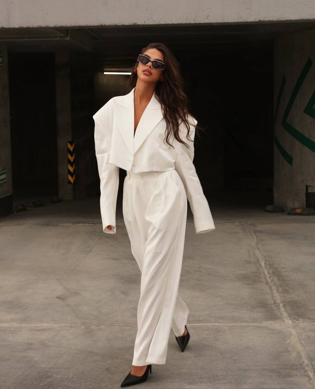 брючный костюм,элегантный стиль,стильные наряды,элегантные наряды