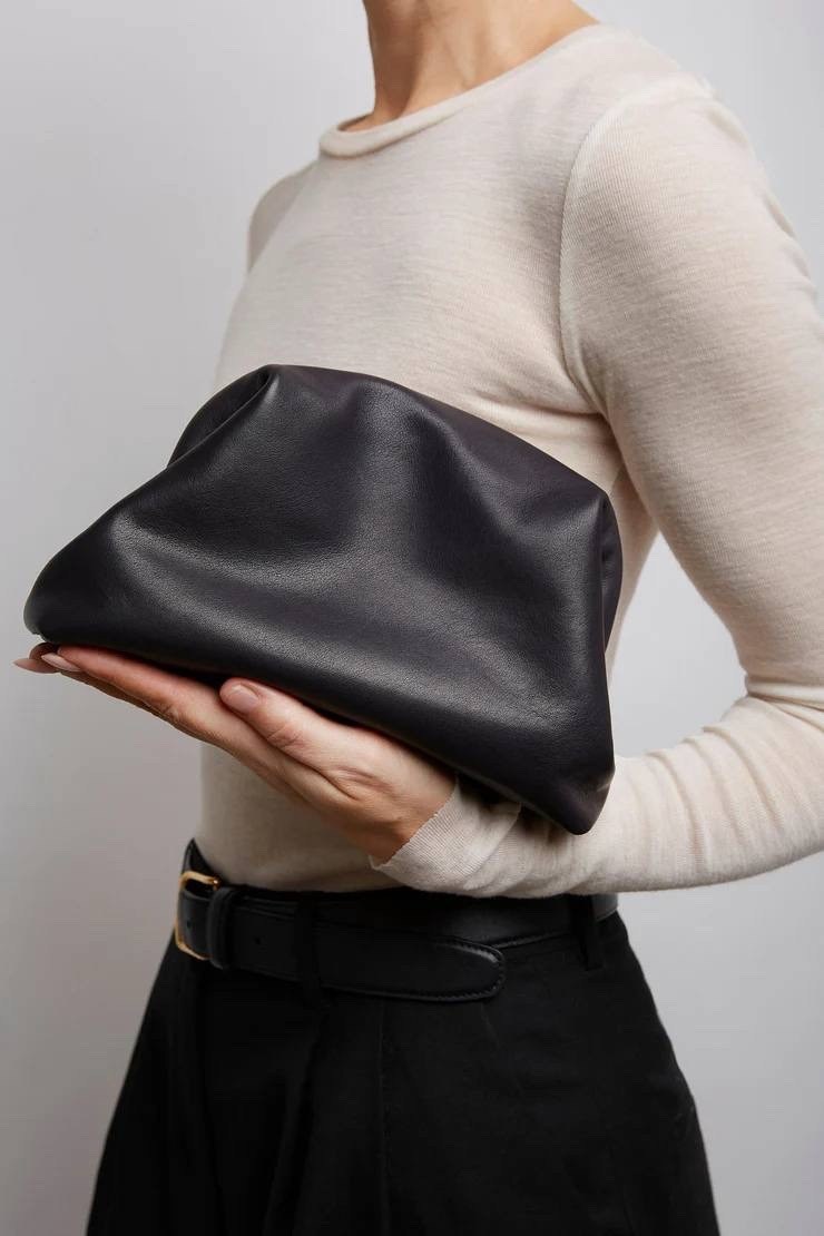 белый клатч,клатч,женская сумка bottega veneta,сумки клатч,белая сумка