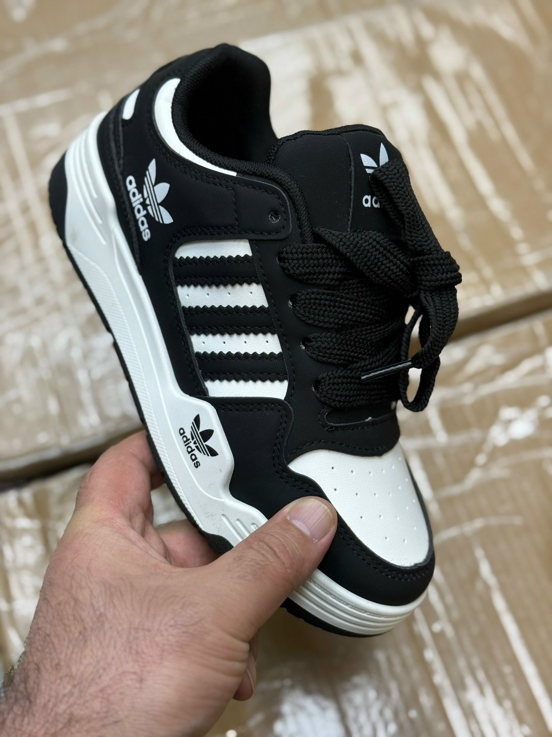 кроссовки adidas,кроссовки мужские adidas,кроссовки adidas женские,кроссовки adidas forum refined white,кроссовки adidas adidas