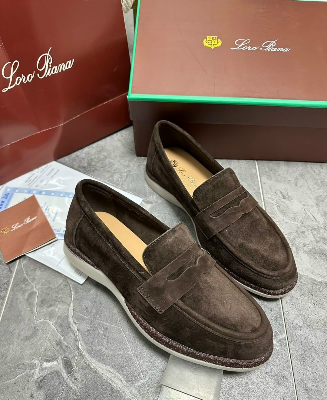 замшевые лоферы loro piana,лоферы loro piana мужские,лоферы loro piana summer walk,лоферы мужские замшевые,лоро пиано лоферы мужские черные