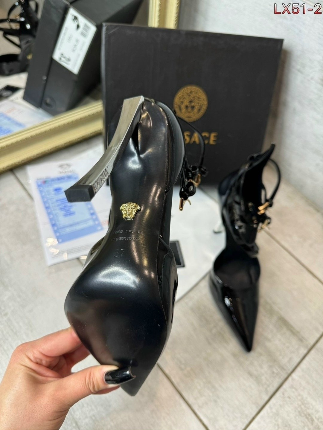 туфли versace,туфли лодочки вечерние versace,туфли версаче,босоножки versace,versace classic