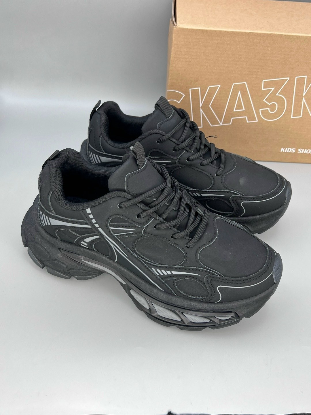 мужские черные кроссовки balenciaga track 2,кроссовки баленсиага трек черные,кроссовки balenciaga,кроссовки женские balenciaga,сколько стоят кроссовки balenciaga track 1