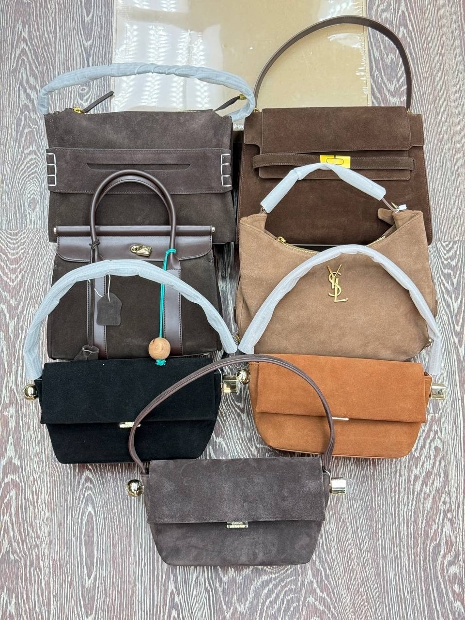 замшевая сумка,сумка из замши натуральная,сумка замшевая женская,роскошная сумка из замши balenciaga rodeo,сумка женская из натуральной замши