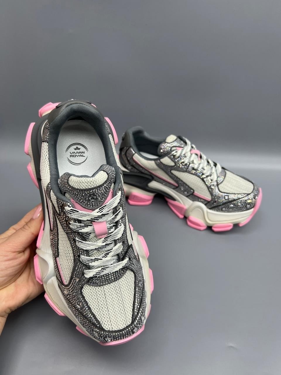 женские кроссовки balenciaga 3xl серебристые с розовым,кроссовки женские balenciaga,женские кроссовки balenciaga 3xl серебристые с розовым lm-18153,кроссовки женские balenciaga 3xl sneaker premium,кро