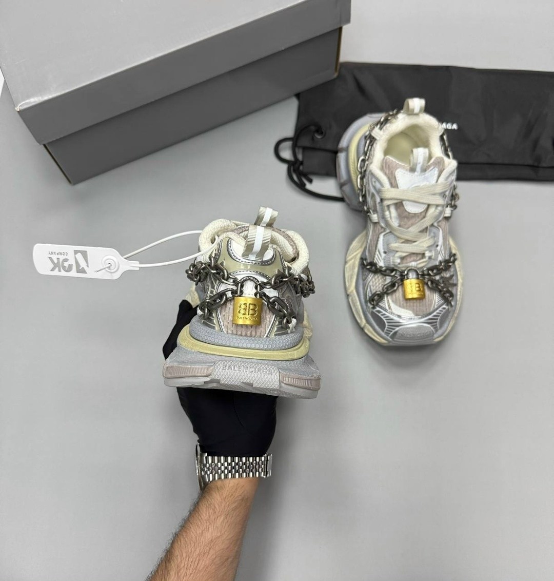 кроссовки balenciaga,женские кроссовки balenciaga,кроссовки баленсиага женские,кроссовки спортивные мужские летние balenciaga,кроссовки balenciaga 3 xl